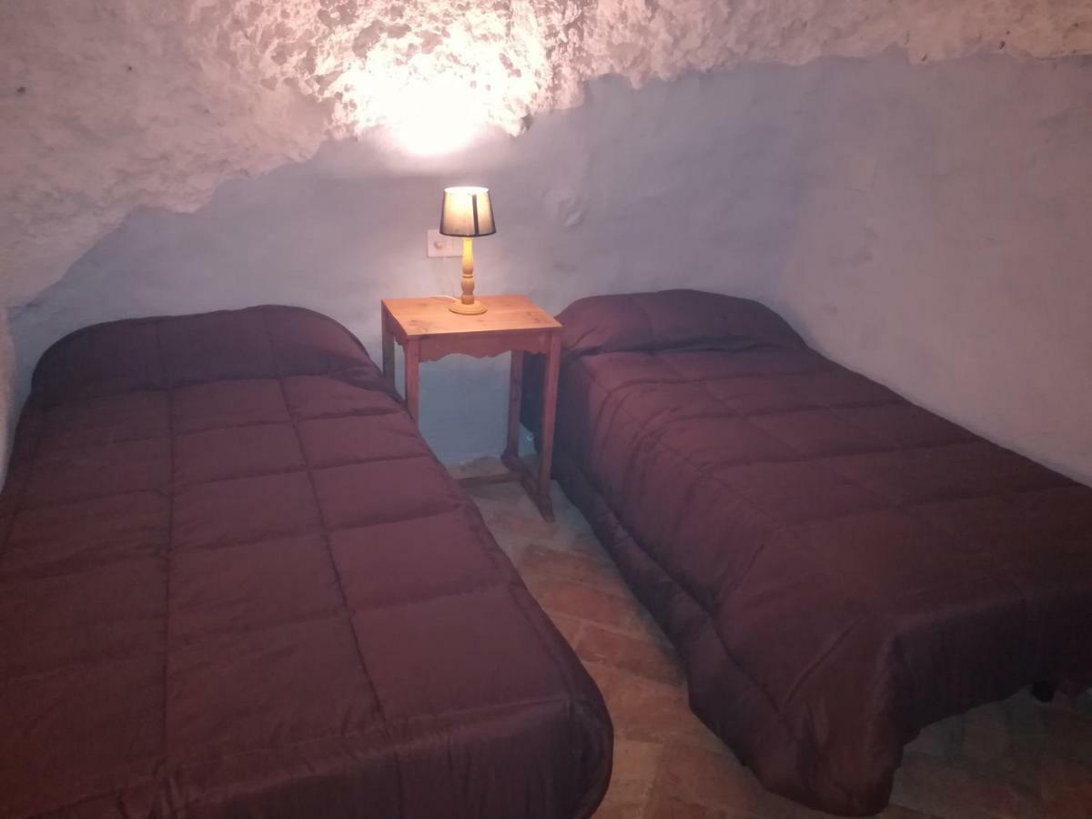 Вілла Cueva El Madrono Pegalajar Екстер'єр фото